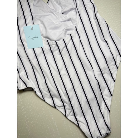 CUPSHE Stay Young Stripe One-Piece Swimsuit | NWT Size - L - Picture 10 of 12